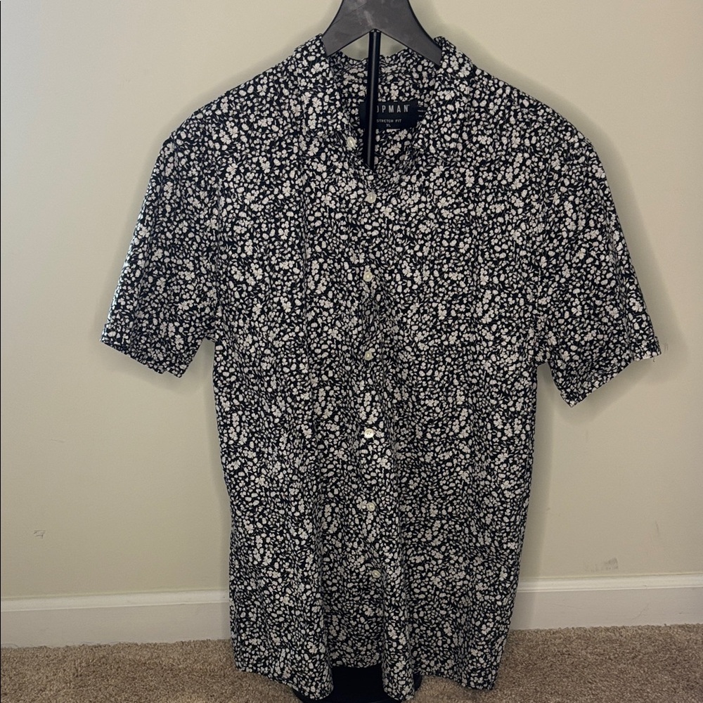 Topman Men's Black and White Patterned Shirt Size XL